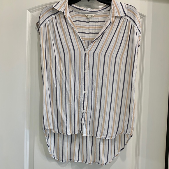 Max Studio Tops - Max Studio Button Up Shirt